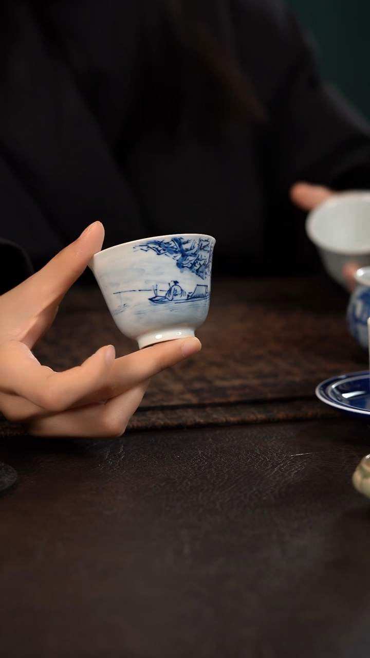 【闪购商品】杯215HLX陶瓷山水雪景撇口杯