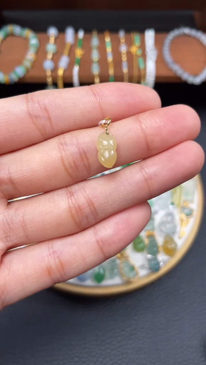 【闪购商品】翡翠吊坠(不含链)18K金镶嵌一个  JK458