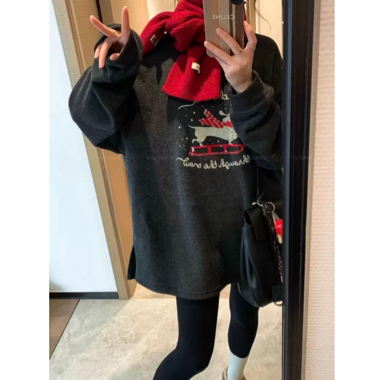 圣诞小狗印花磨毛T恤女秋冬季新款宽松慵懒风加厚德绒打底衫上衣