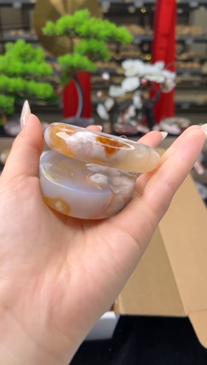 【闪购商品】石英质玉手镯未镶嵌56圈口（赠送镯心）13094