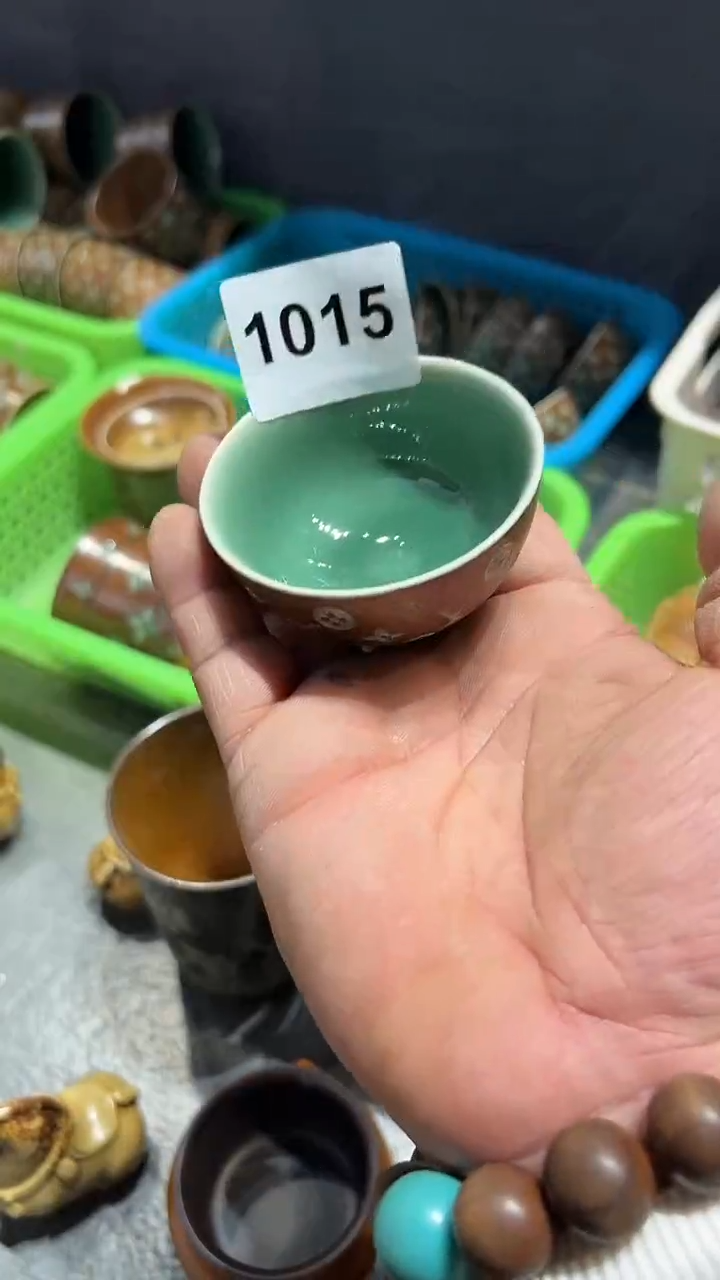 龙泉窑老花小茶碗双釉微瑕1015