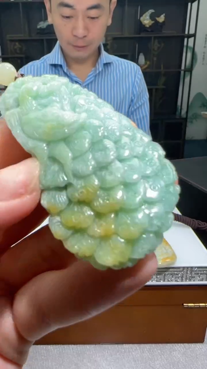 【闪购商品】翡翠颈饰未镶嵌天然翡翠A货吊坠