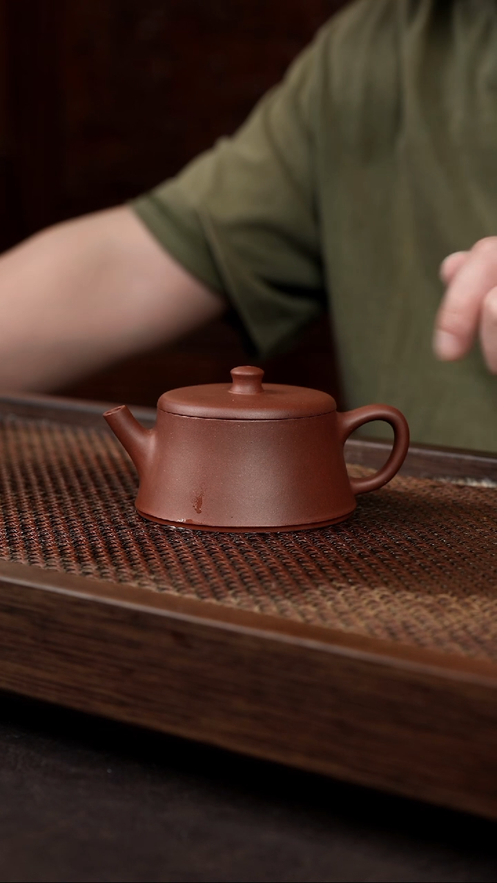 茶壶紫砂底槽清云柱 大