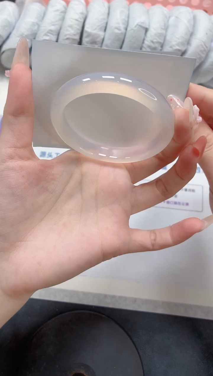 石英质玉手镯未镶嵌207-荔枝55.3