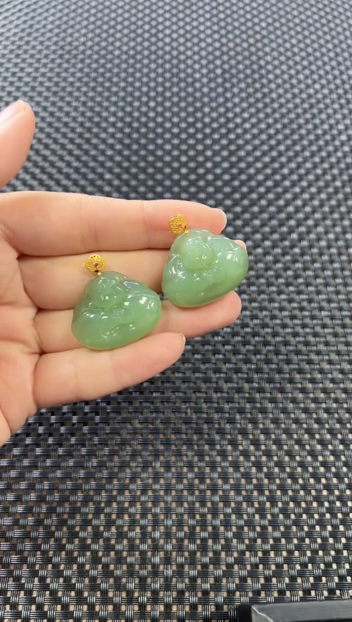 【闪购商品】和田玉吊坠18K金镶嵌抱抱佛吊坠（多样性发一件）