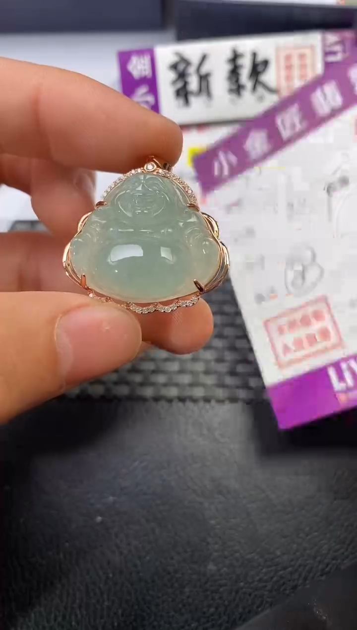 颈饰银S925镶嵌翡翠圆*挂件