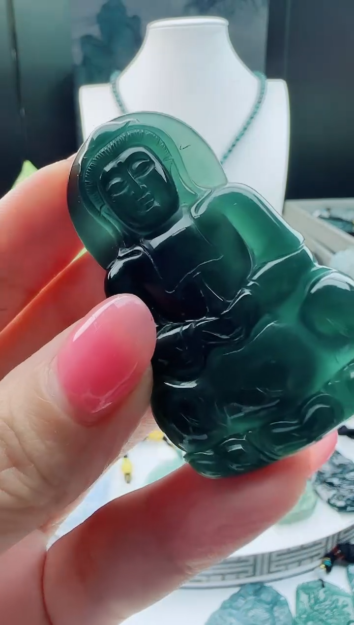 【闪购商品】翡翠颈饰未镶嵌多样性随机一件发货