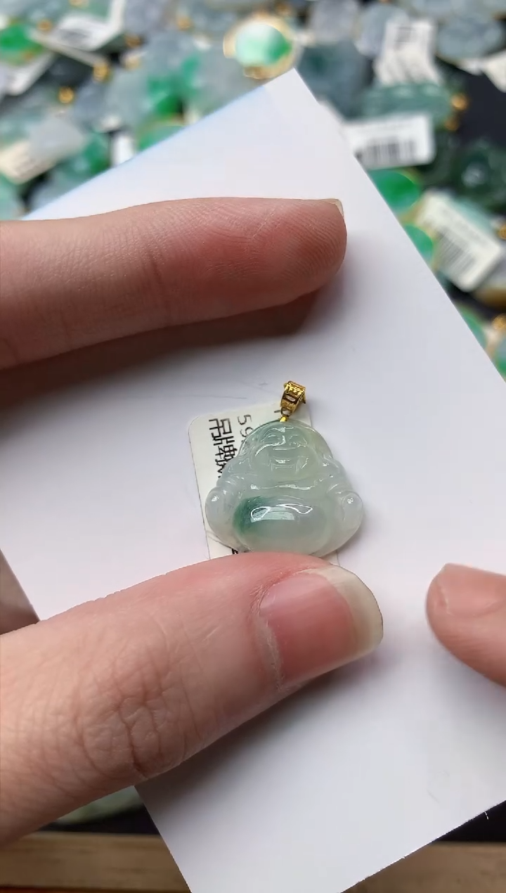 【闪购商品】翡翠颈饰18K金镶嵌77...........