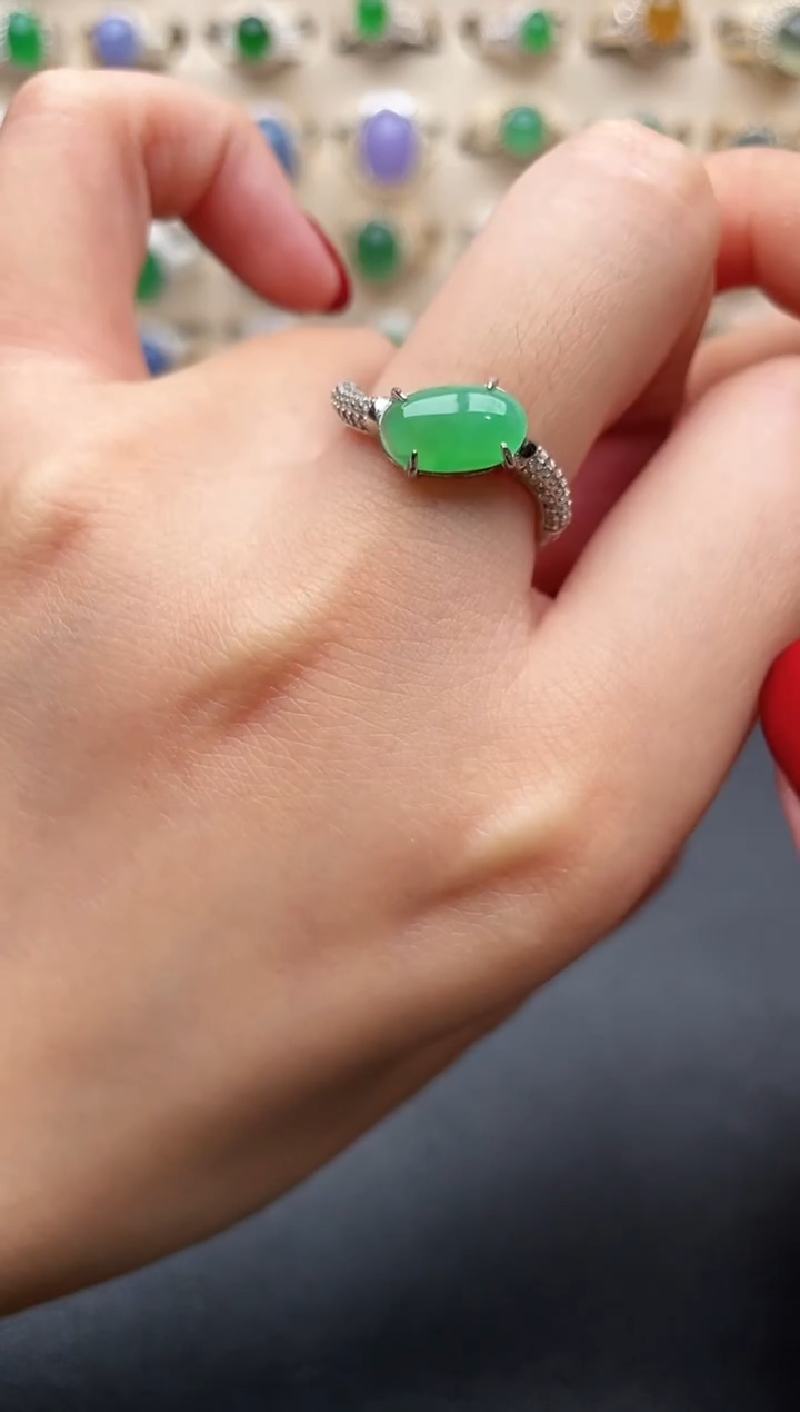 银S925镶嵌戒指翡翠一物一证一礼盒