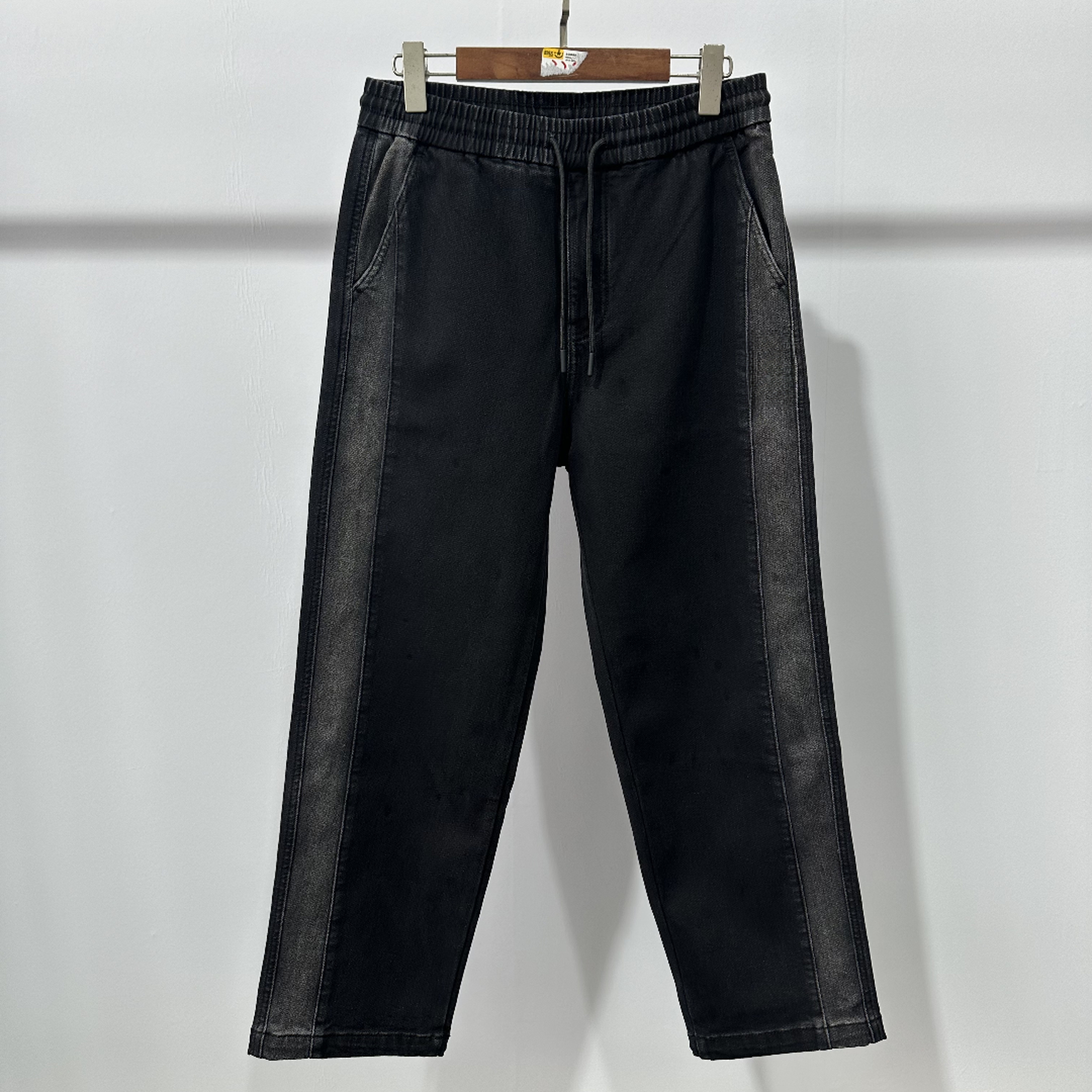 N-8 冬季男款黑色水洗做旧拼色刺绣厚款百搭直筒牛仔裤 E4199