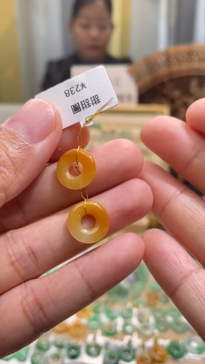 颈饰未镶嵌翡翠甜甜圈一对耳包