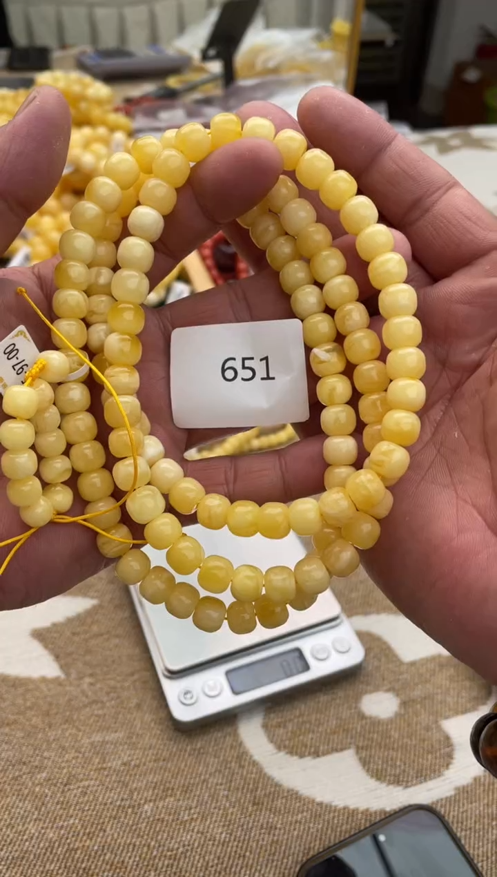 【闪购商品】琥珀裸石未镶嵌651多样性发其中一件