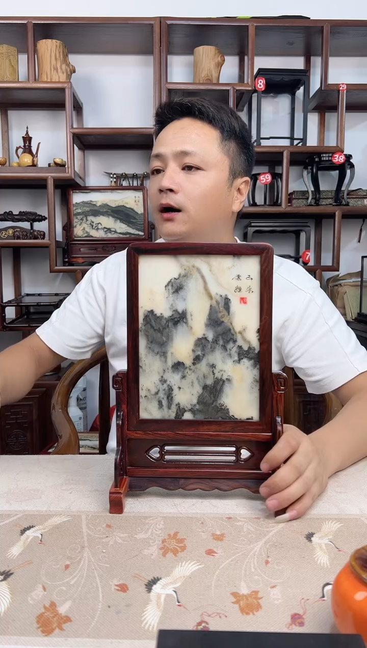 微凹黄檀（南美大红酸枝） 