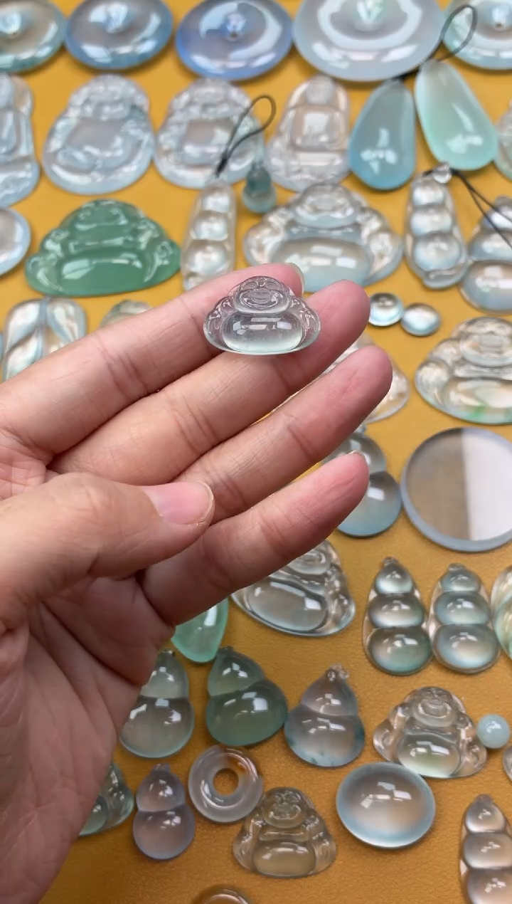 吊坠(不含链)未镶嵌翡翠66 佛公 15.2 22 5.8