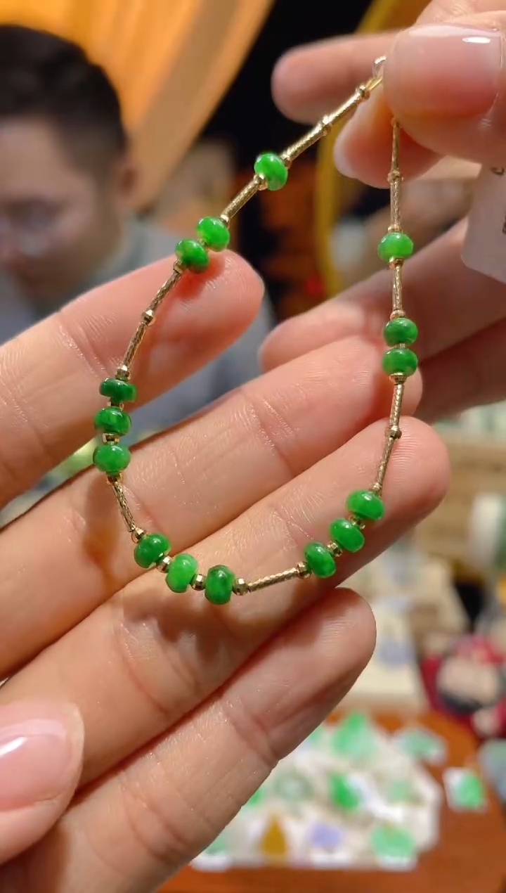 【闪购商品】翡翠颈饰18K金镶嵌假一赔三