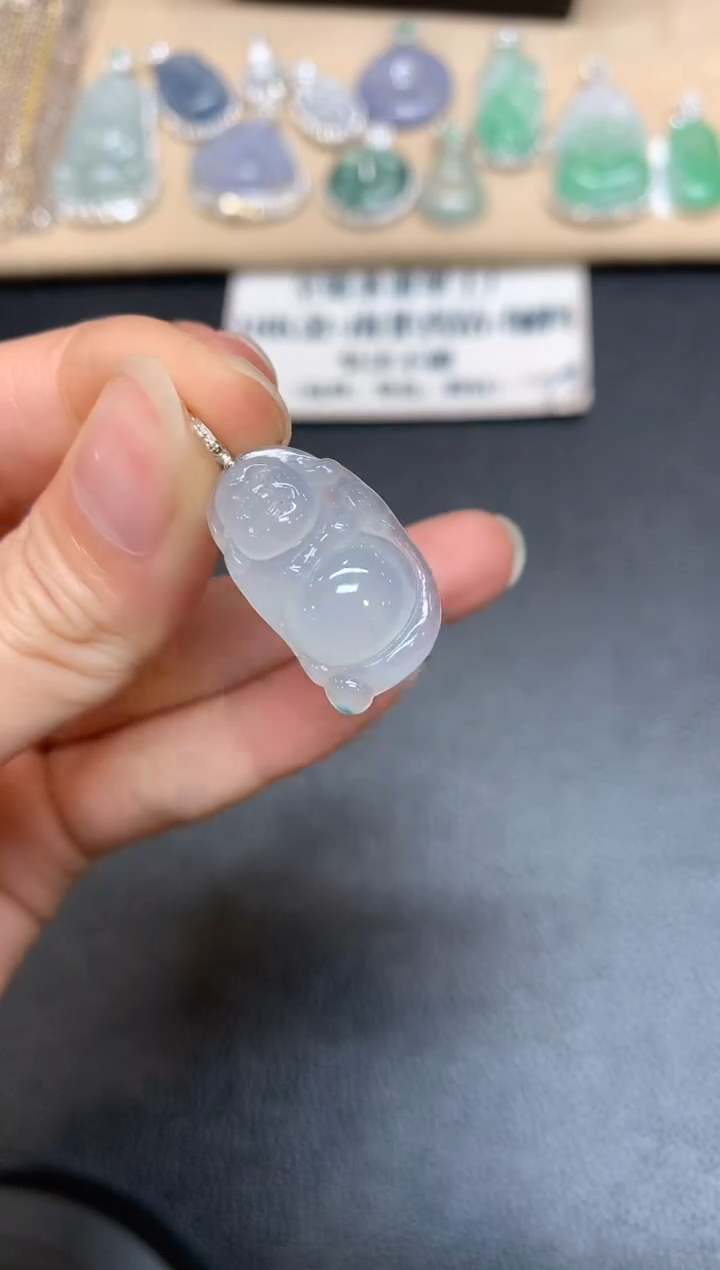 【闪购商品】翡翠颈饰18K金镶嵌佛公【无服务费