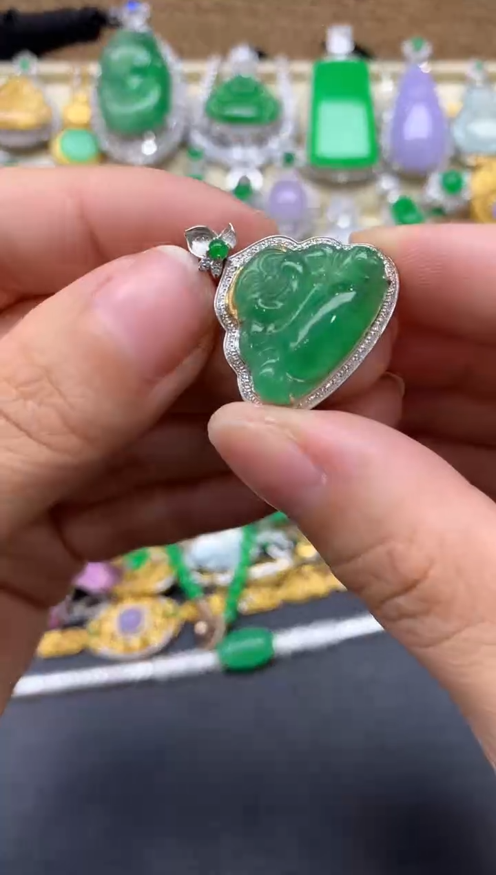 【闪购商品】翡翠颈饰18K金镶嵌314中国好珍宝