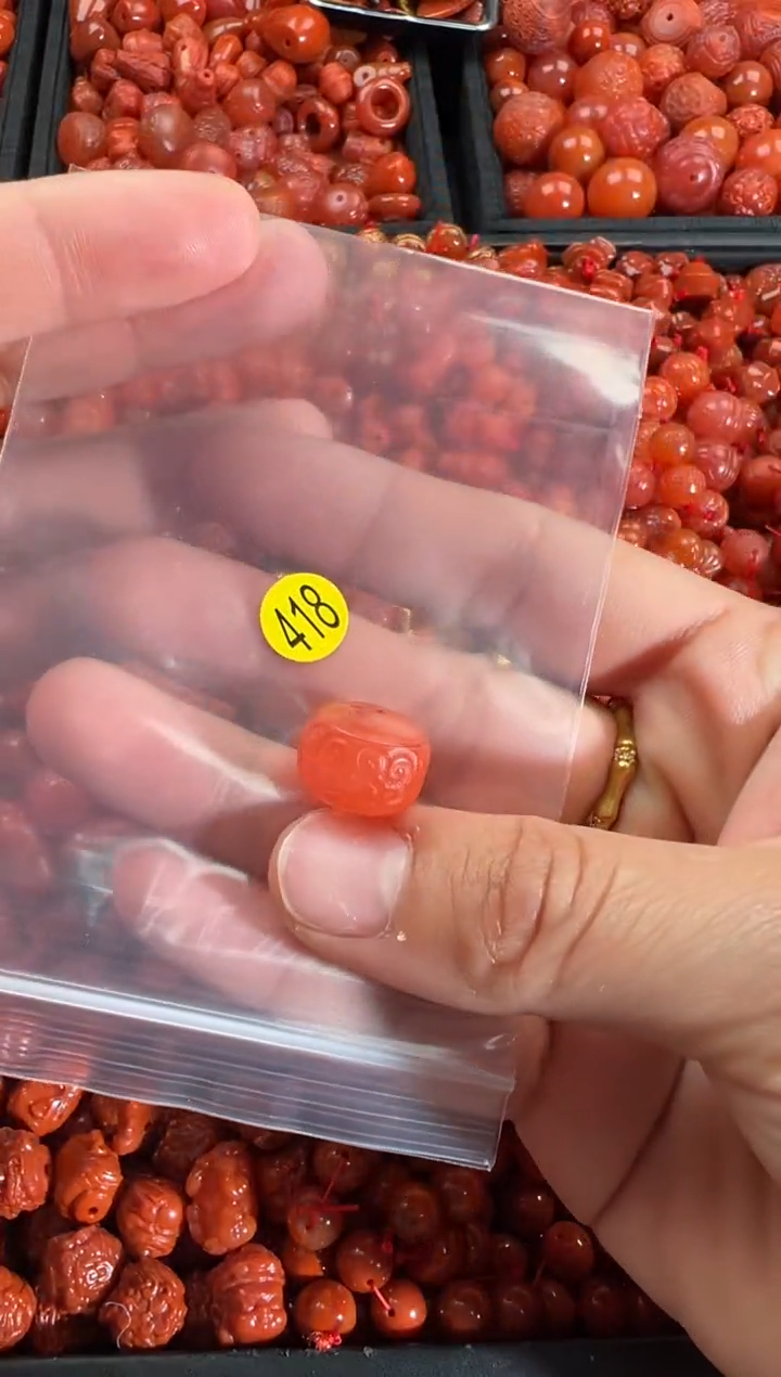 【闪购商品】南红玛瑙颈饰未镶嵌1