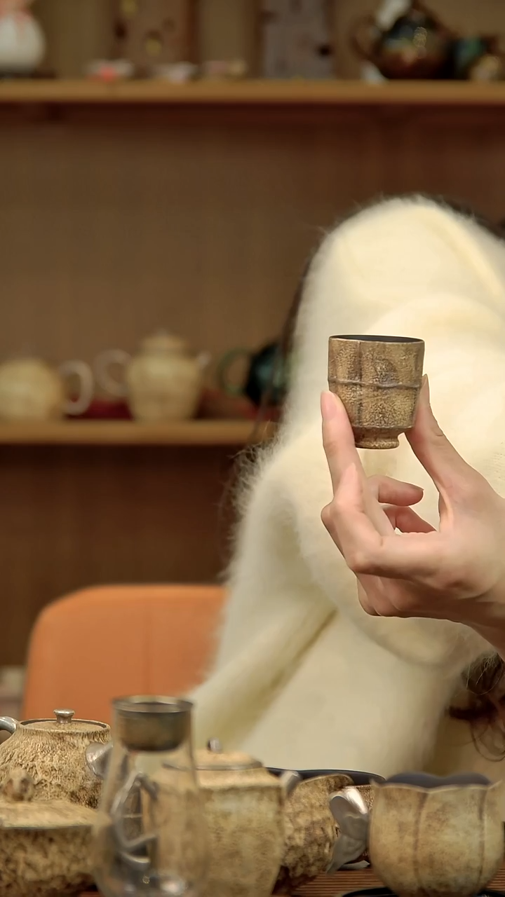 言野手作 粉引仿古竹节杯