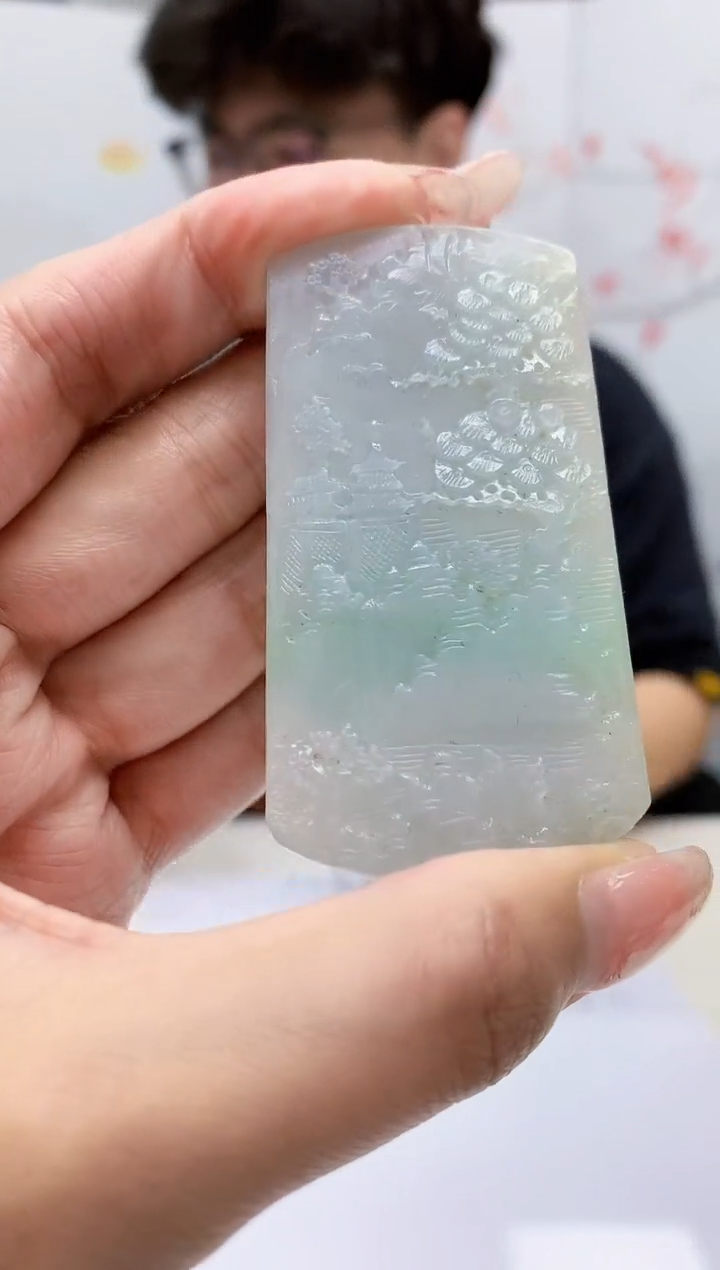 【闪购商品】定制翡翠未镶嵌4688MM-毛货挂件50