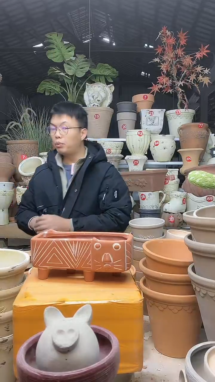 【闪购商品】缸1个红色长方猫21*8*8...