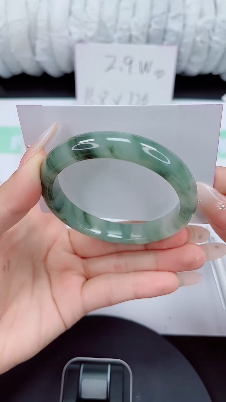 石英质玉手镯未镶嵌89-55/56