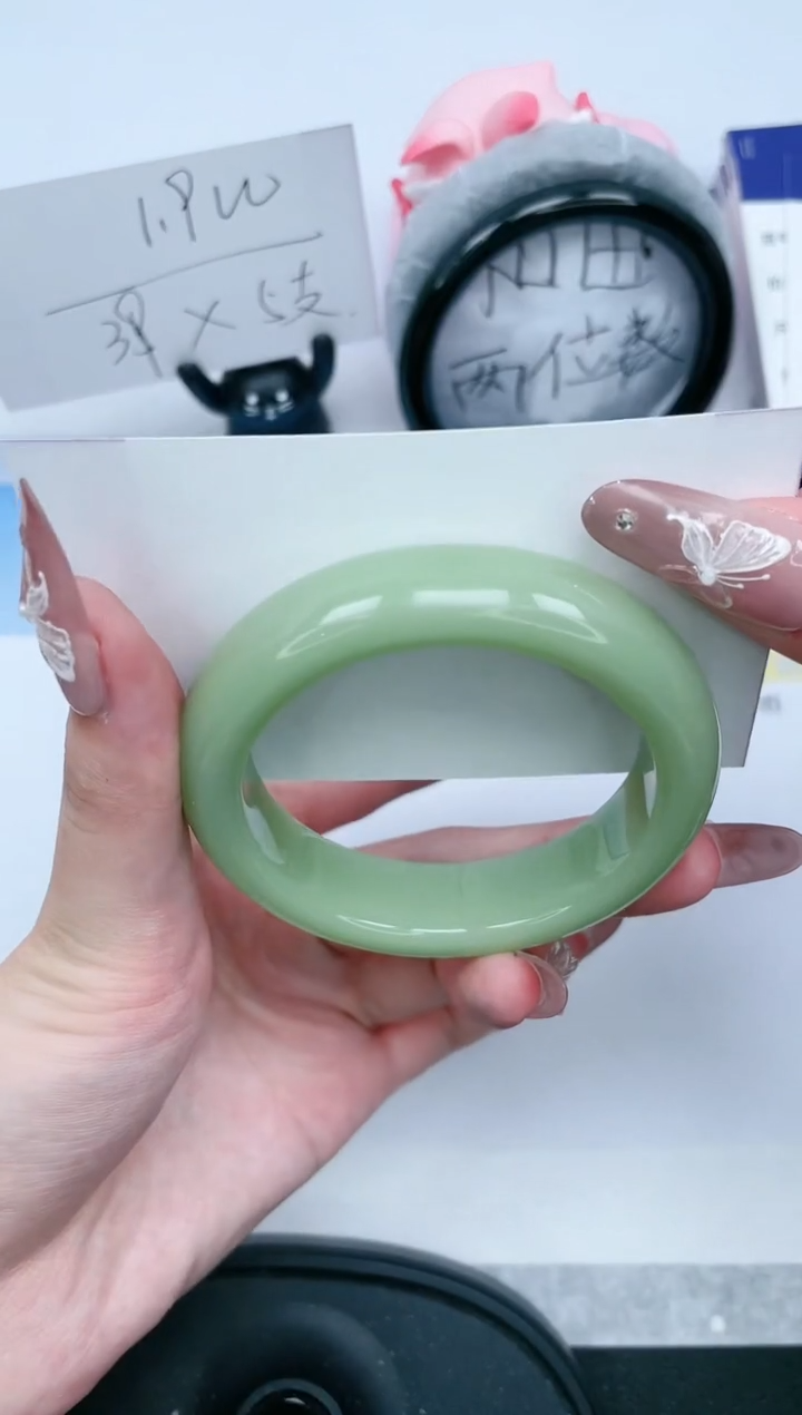 石英质玉未镶嵌手镯393-53