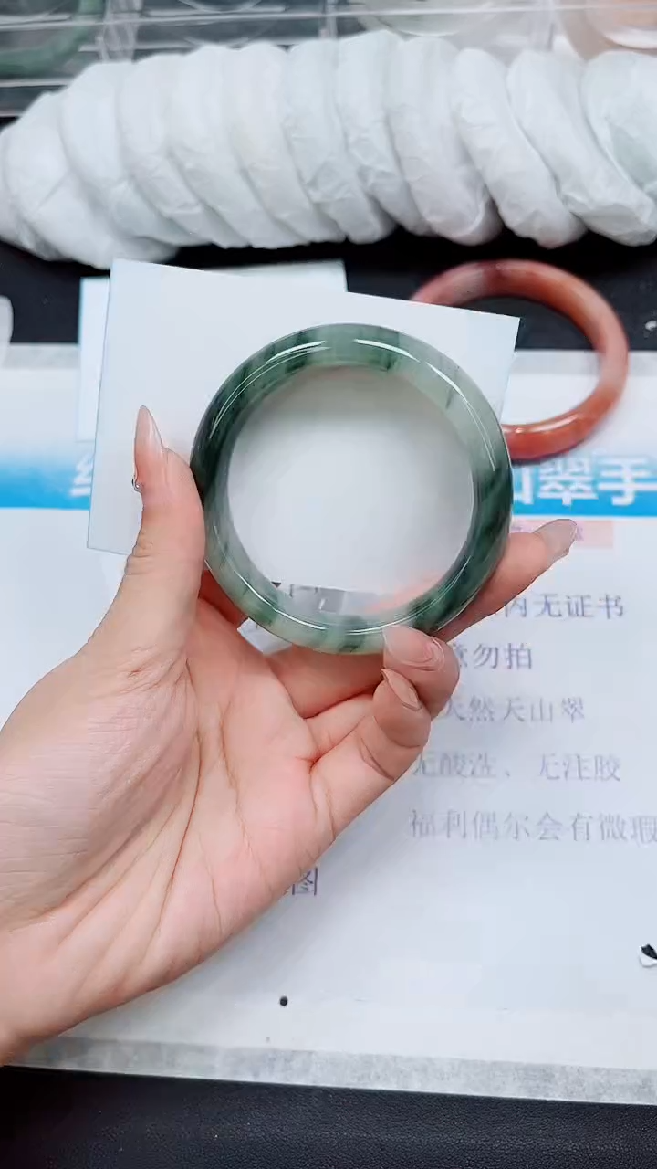 【闪购商品】石英质玉手镯未镶嵌A238-57*58