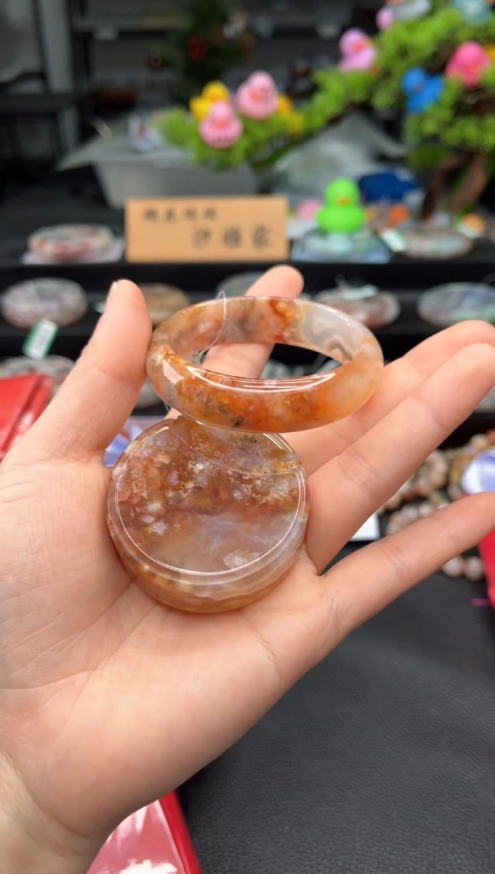 石英质玉未镶嵌手镯52圈口（赠品镯心）3658999