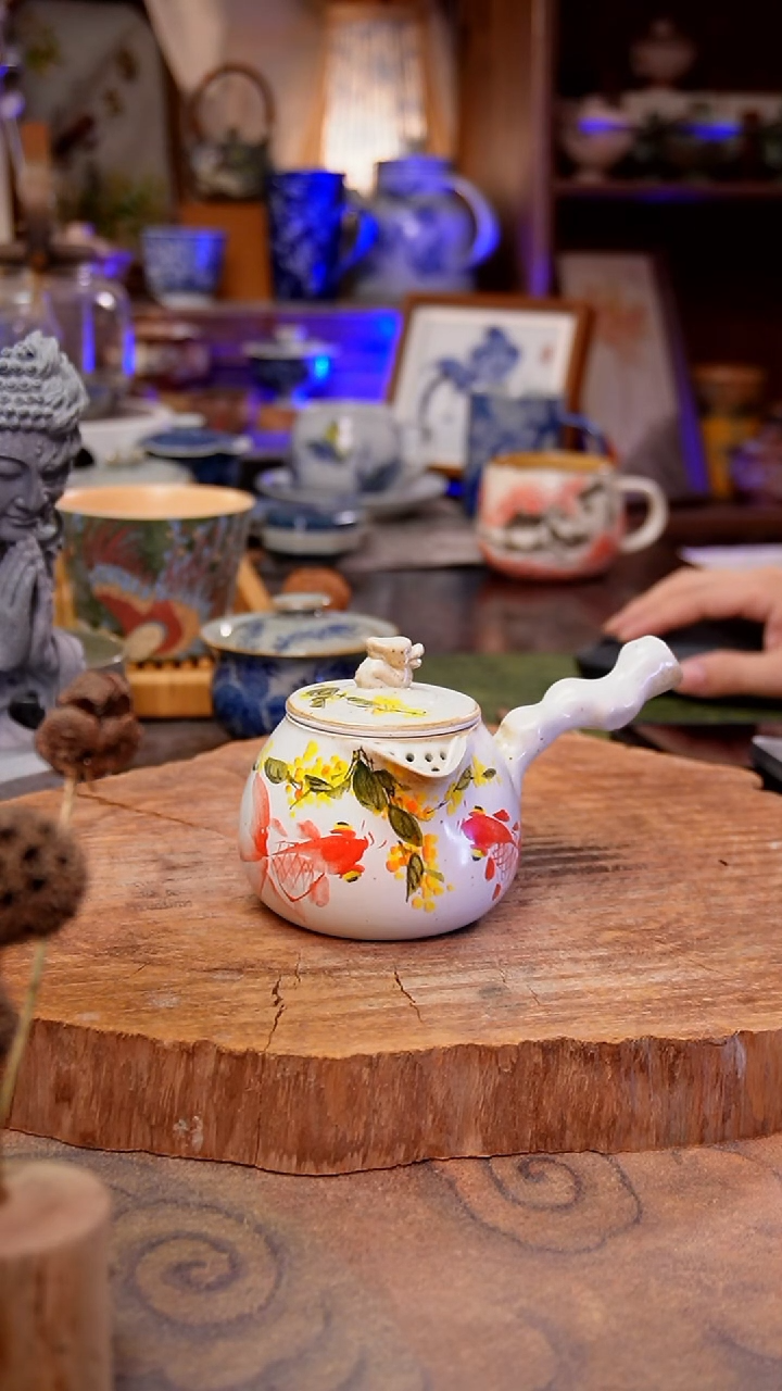 杯子金鱼手工手绘手工手绘