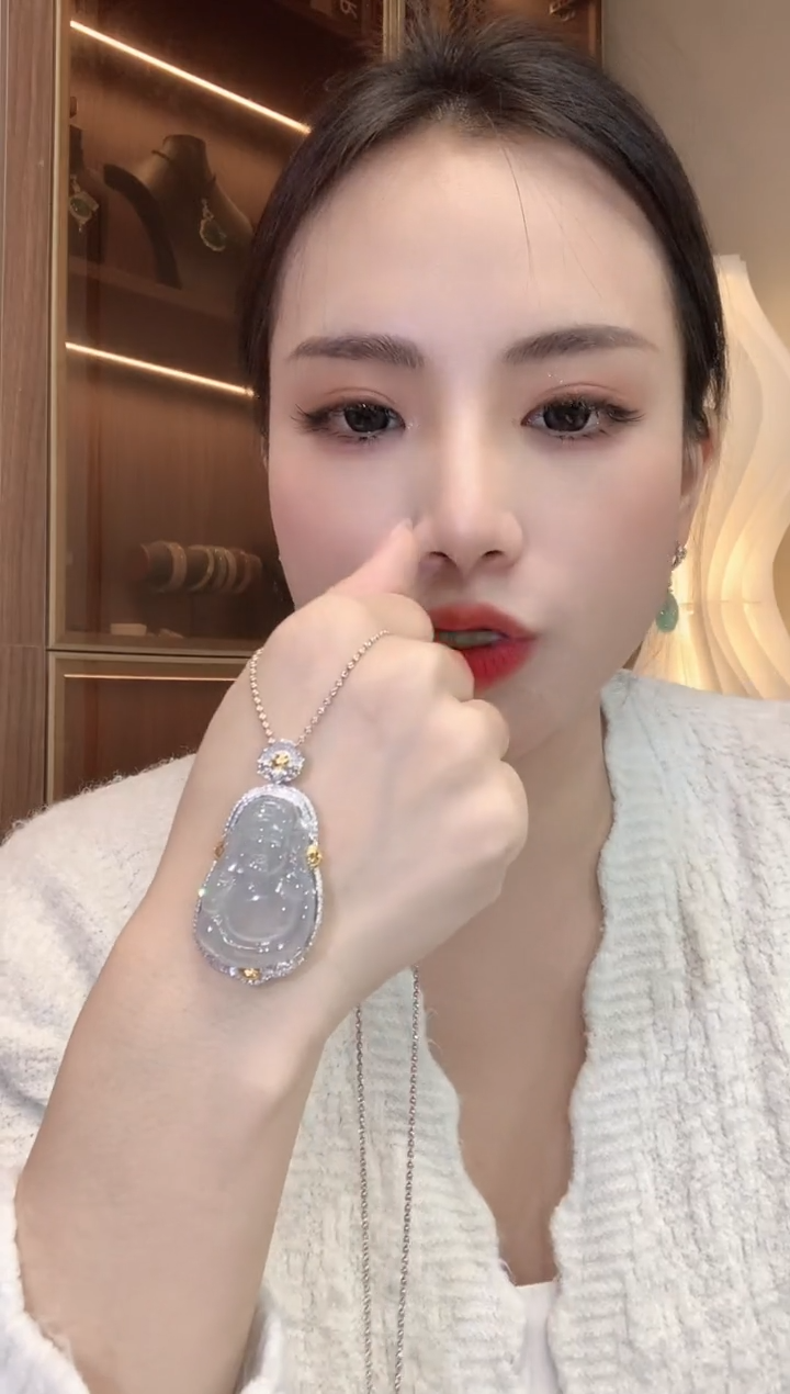 【闪购商品】翡翠吊坠(不含链)18K金镶嵌D46