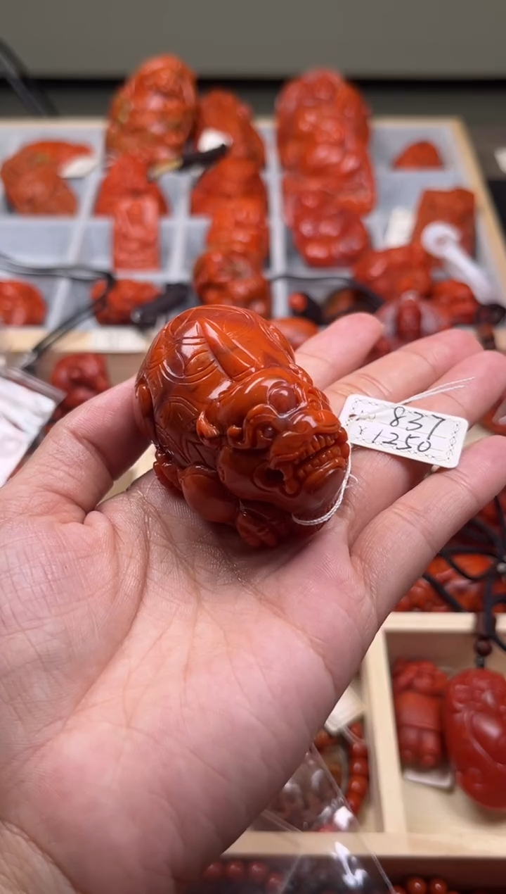 【闪购商品】南红玛瑙珠宝奇石未镶嵌837