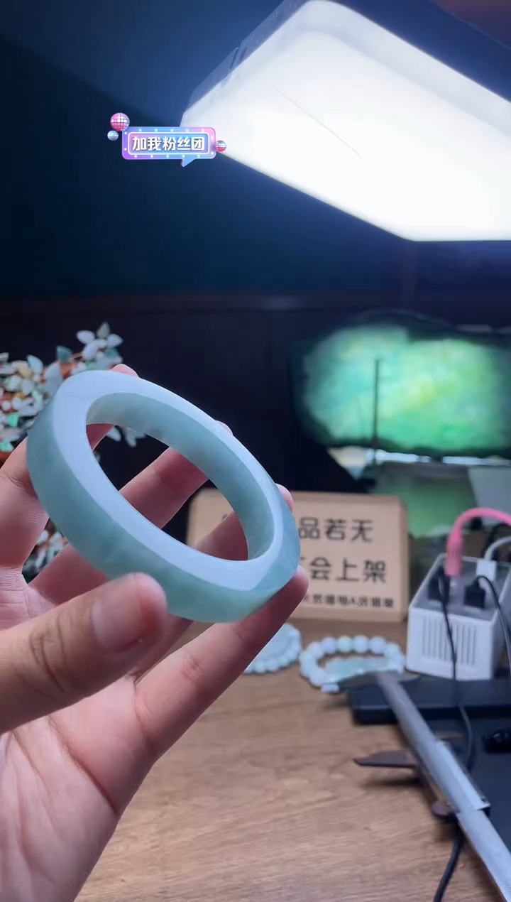 【闪购商品】定制翡翠手镯未镶嵌定制