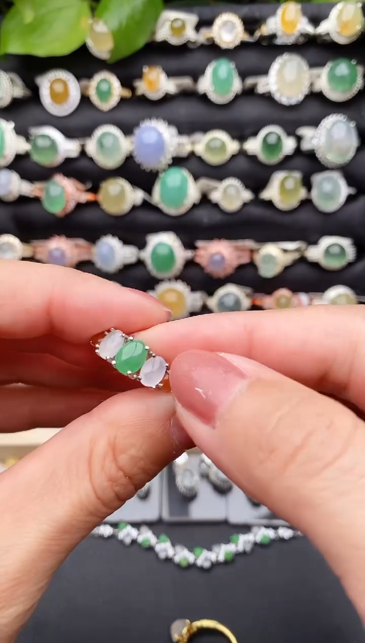 【闪购商品】翡翠戒指银S925镶嵌缅甸天然A货翡翠11  8-9