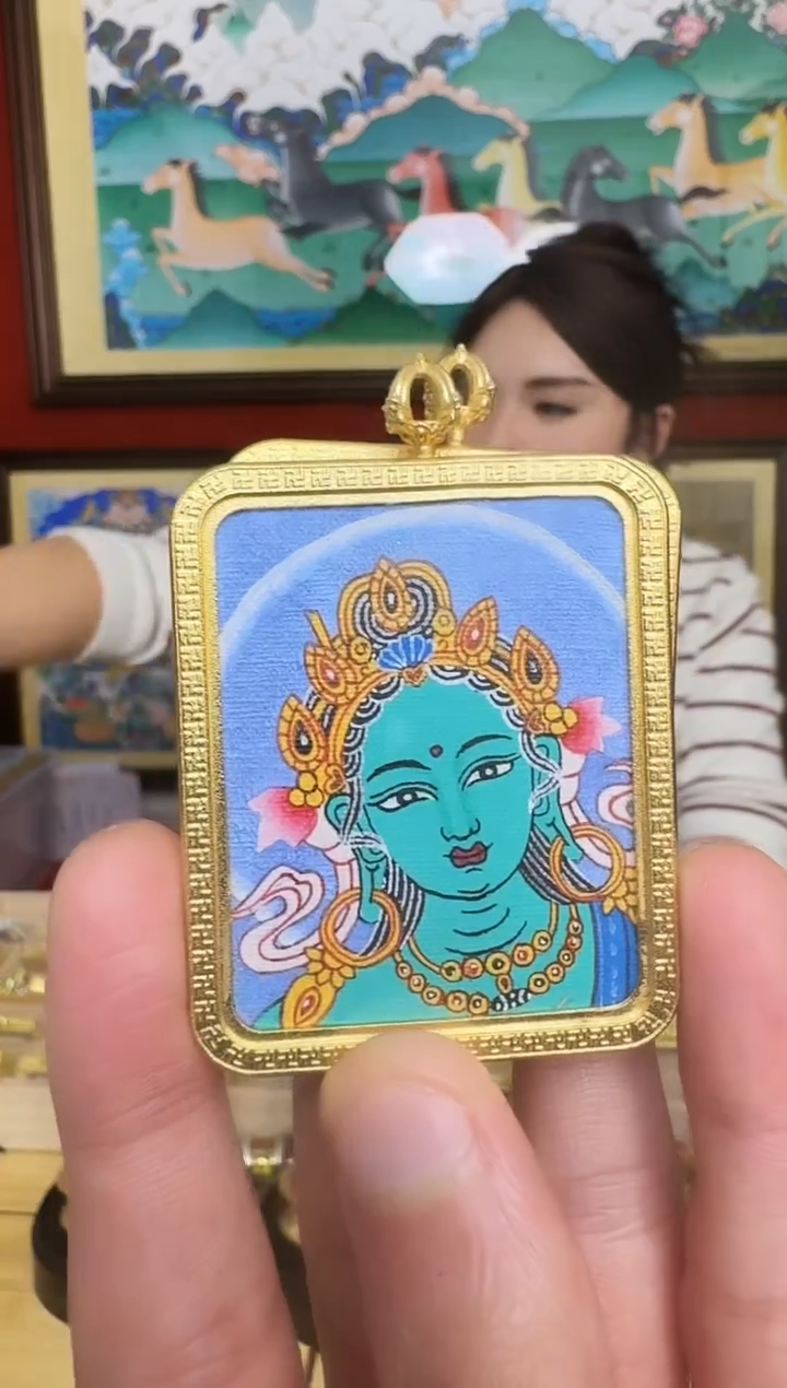 吊坠绿妈妈-热贡纯手绘周毛