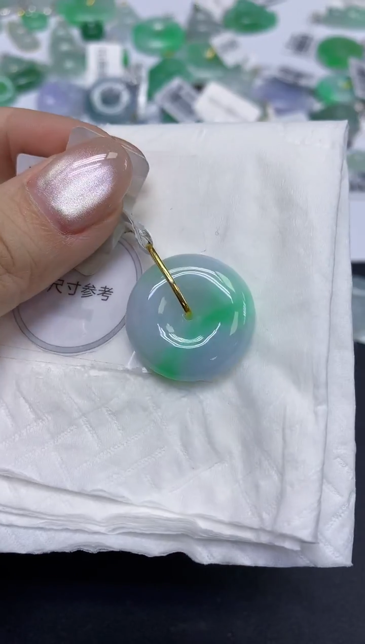 颈饰18K金镶嵌翡翠天然缅甸翡翠A货百元以上9元证书费自理