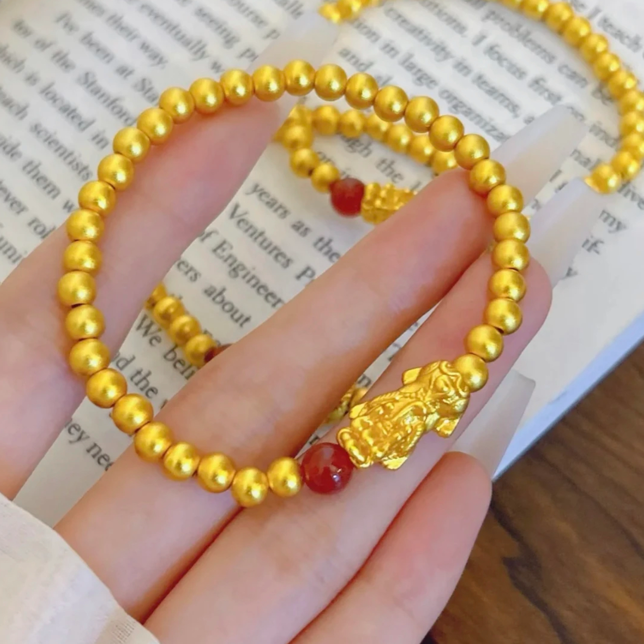 铜合金手链 新中式经典复古貔貅手链精致流行时尚百搭首饰