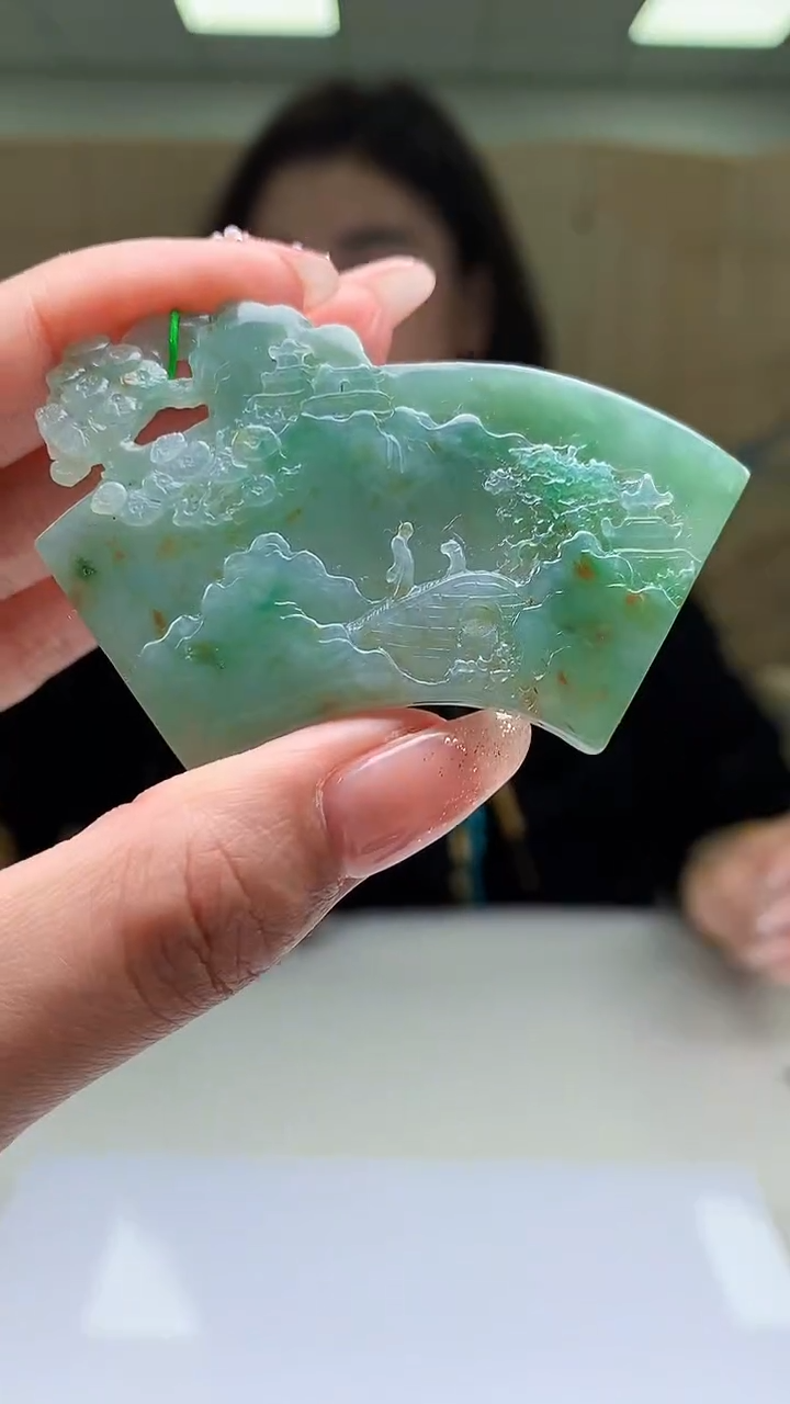 【闪购商品】定制翡翠未镶嵌4829MM-毛货挂件59