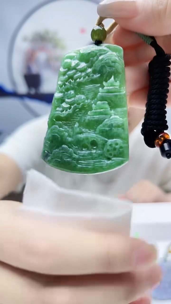 未镶嵌定制翡翠毛货挂件29