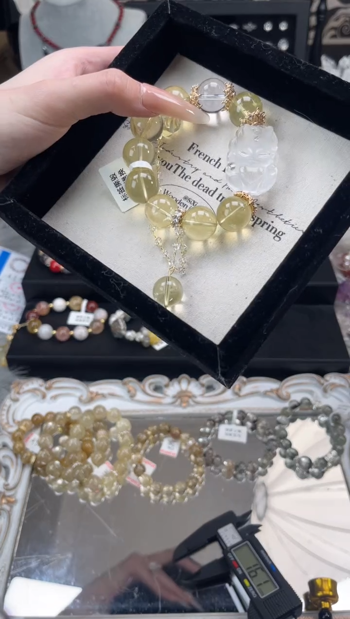 【闪购商品】烟晶手链银S925镶嵌天然水晶 多样性发货