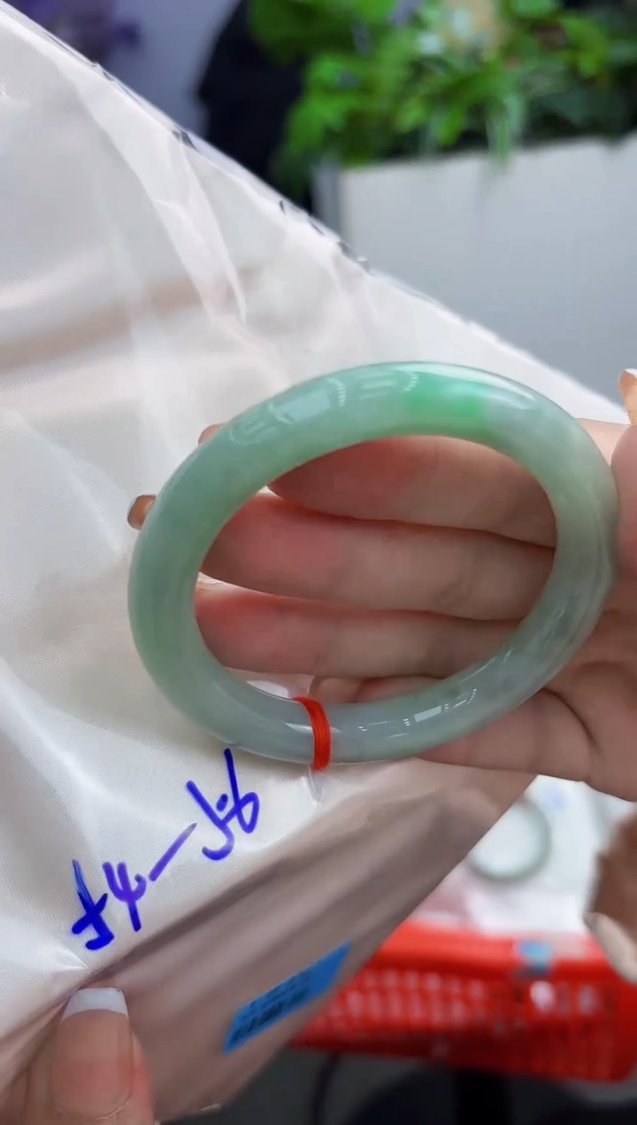 【闪购商品】翡翠手镯未镶嵌翡翠手镯