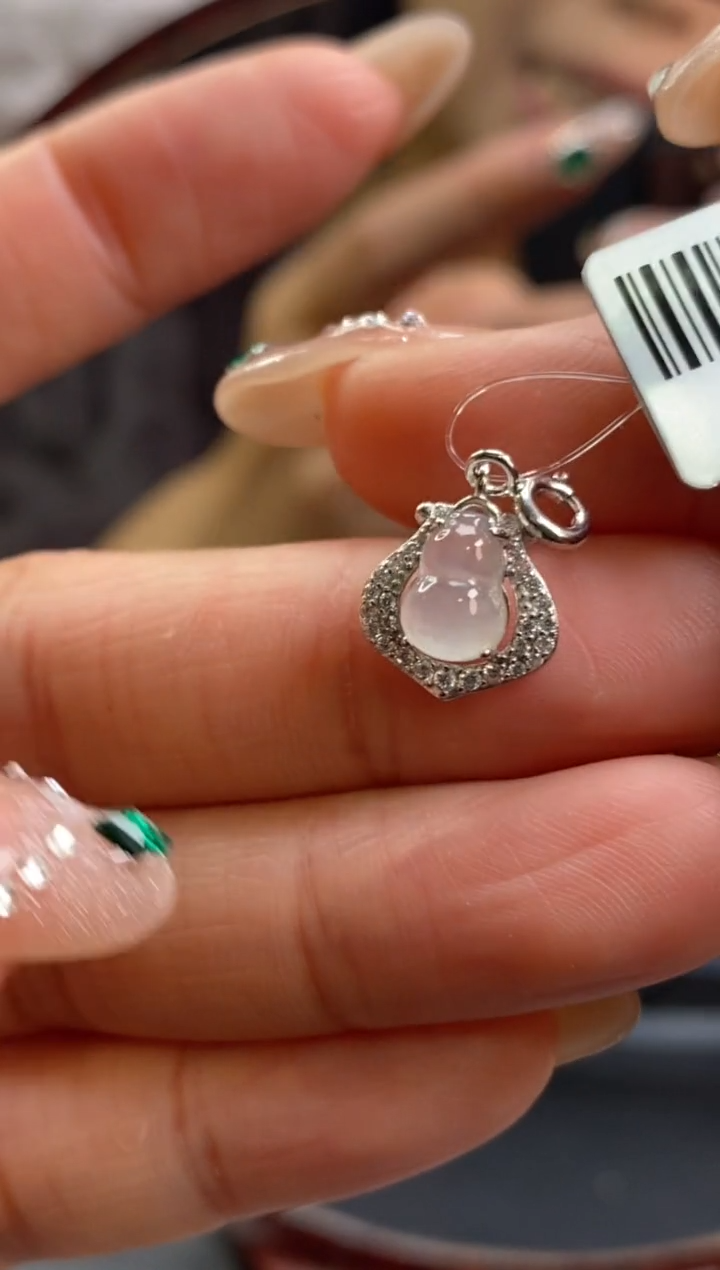 颈饰银S925镶嵌翡翠净货17650