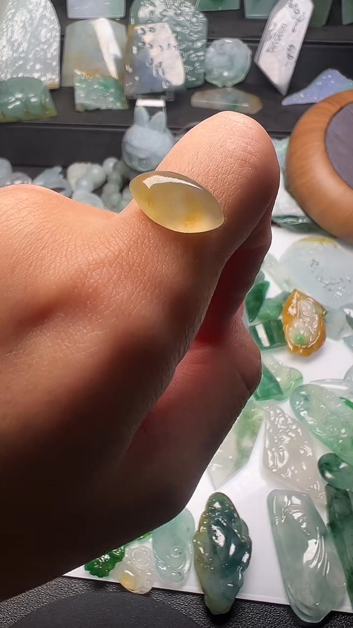 未镶嵌定制翡翠天然A货翡翠未抛光