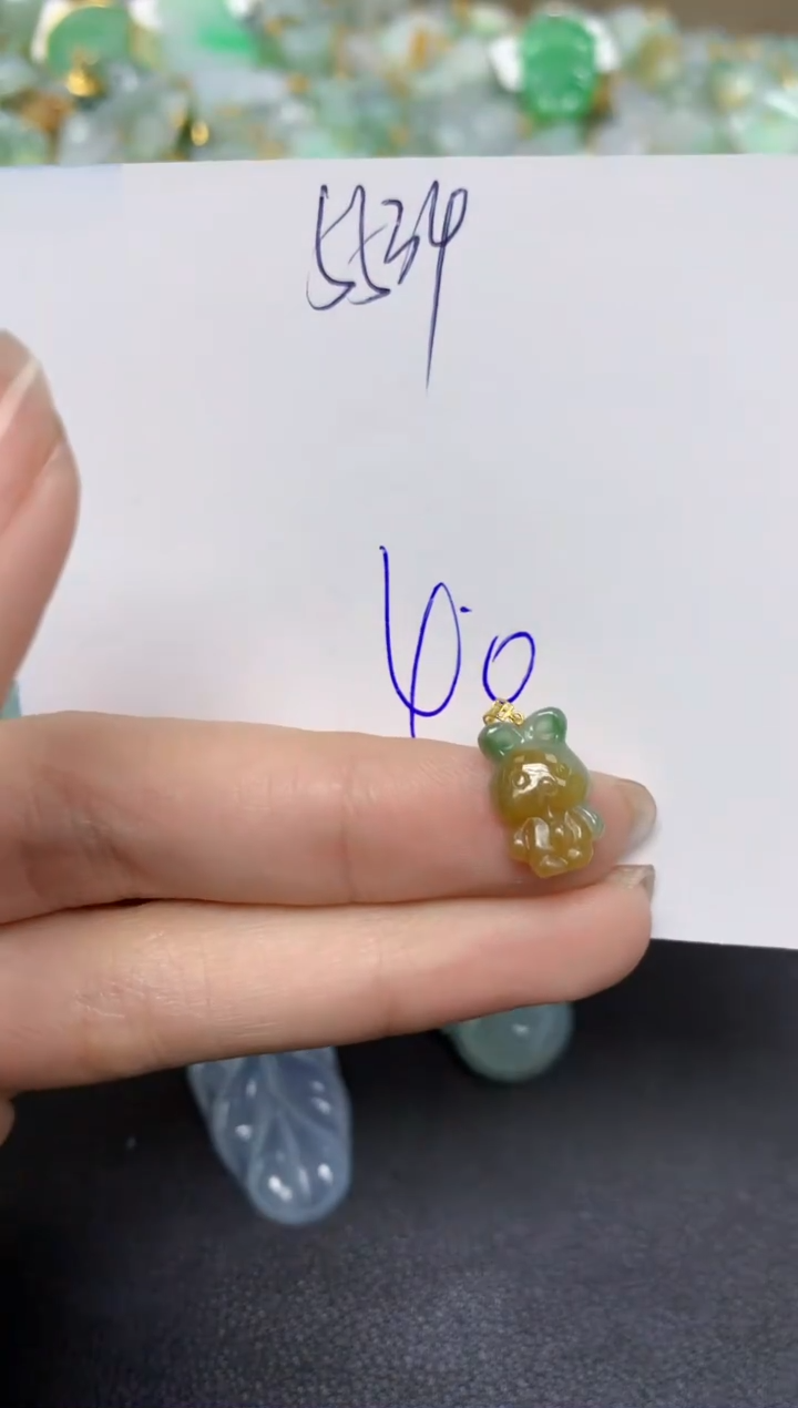 【闪购商品】翡翠颈饰18K金镶嵌天然翡翠A货