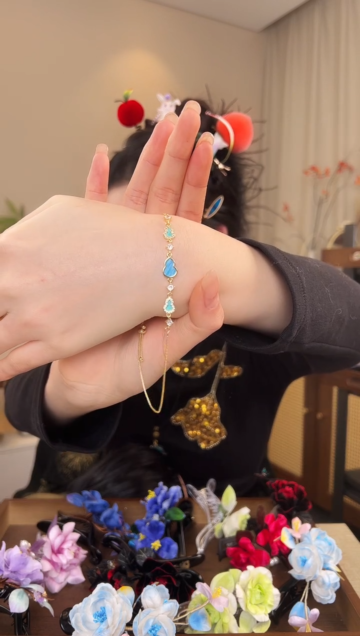 刺绣晚*?仿点翠葫芦手链