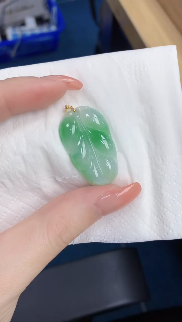 【闪购商品】翡翠颈饰未镶嵌天然缅甸翡翠A货