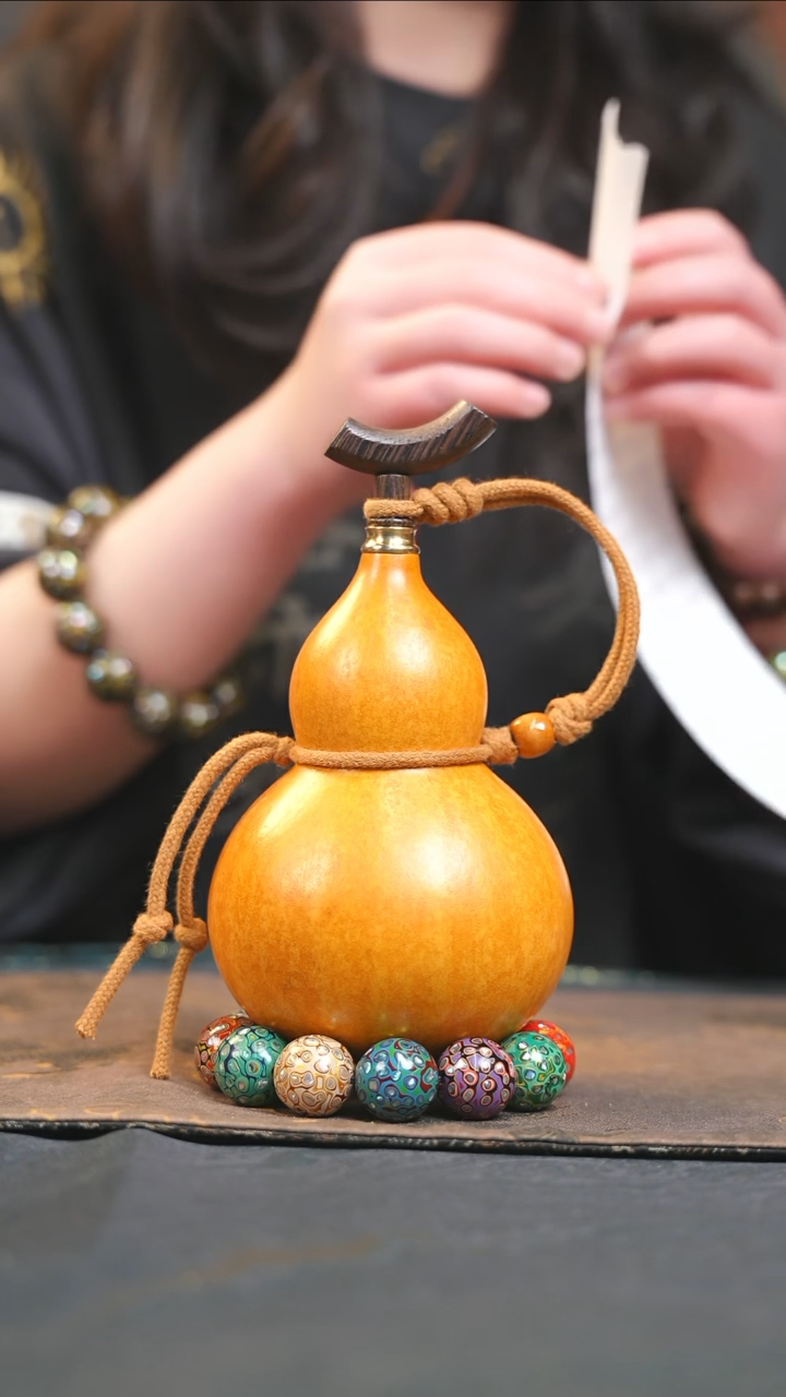 【闪购商品】YT109大漆酒葫芦不包手串及旋转底座