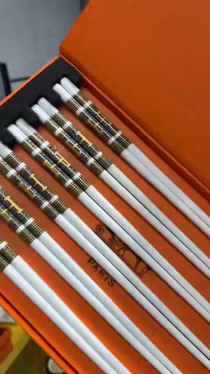 瓷片陶瓷餐具陶瓷餐具