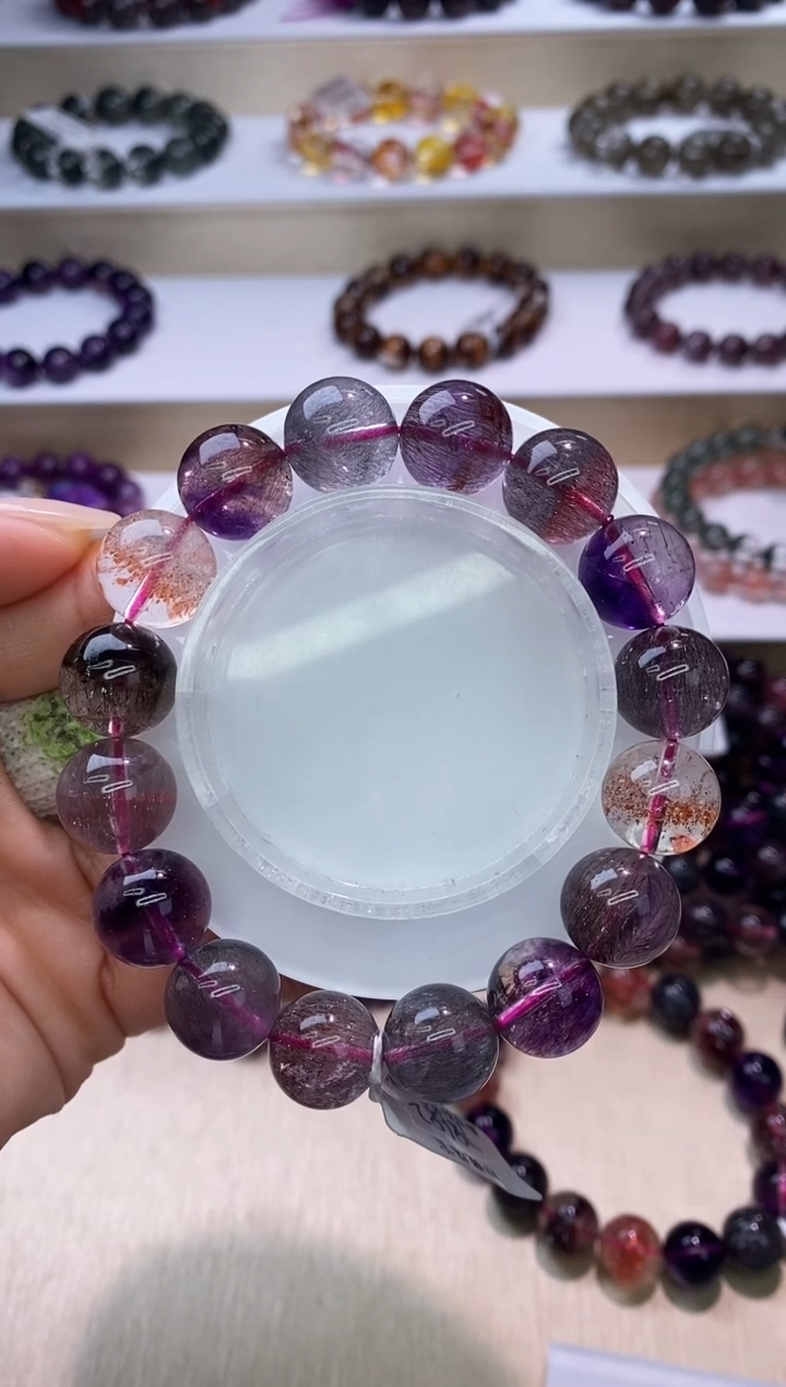 【闪购商品】水晶手链未镶嵌黑加仑超七13m+