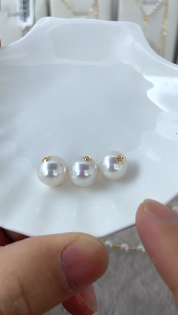 【闪购商品】淡水珍珠颈饰18K金镶嵌路路通